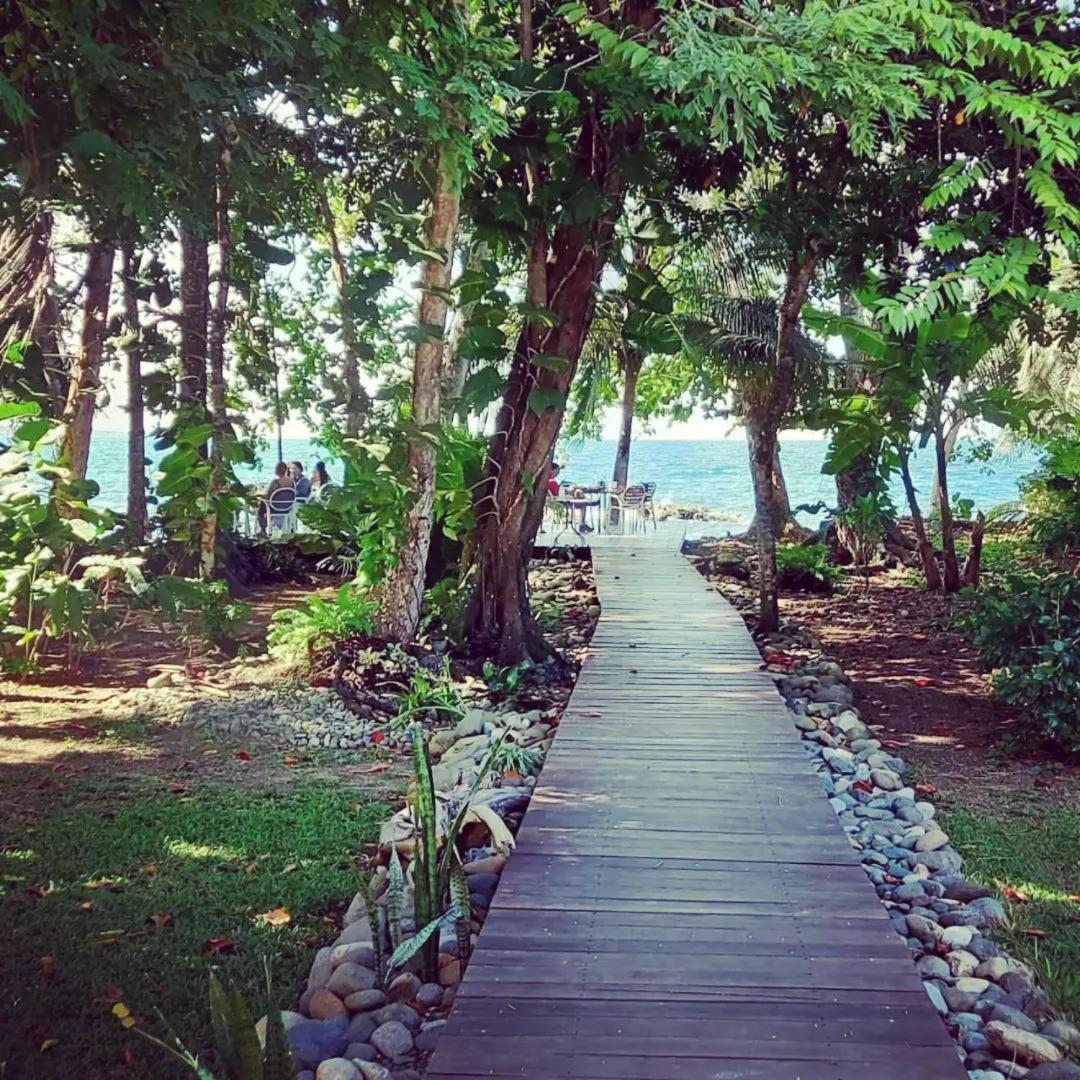Cahuita Inn Экстерьер фото