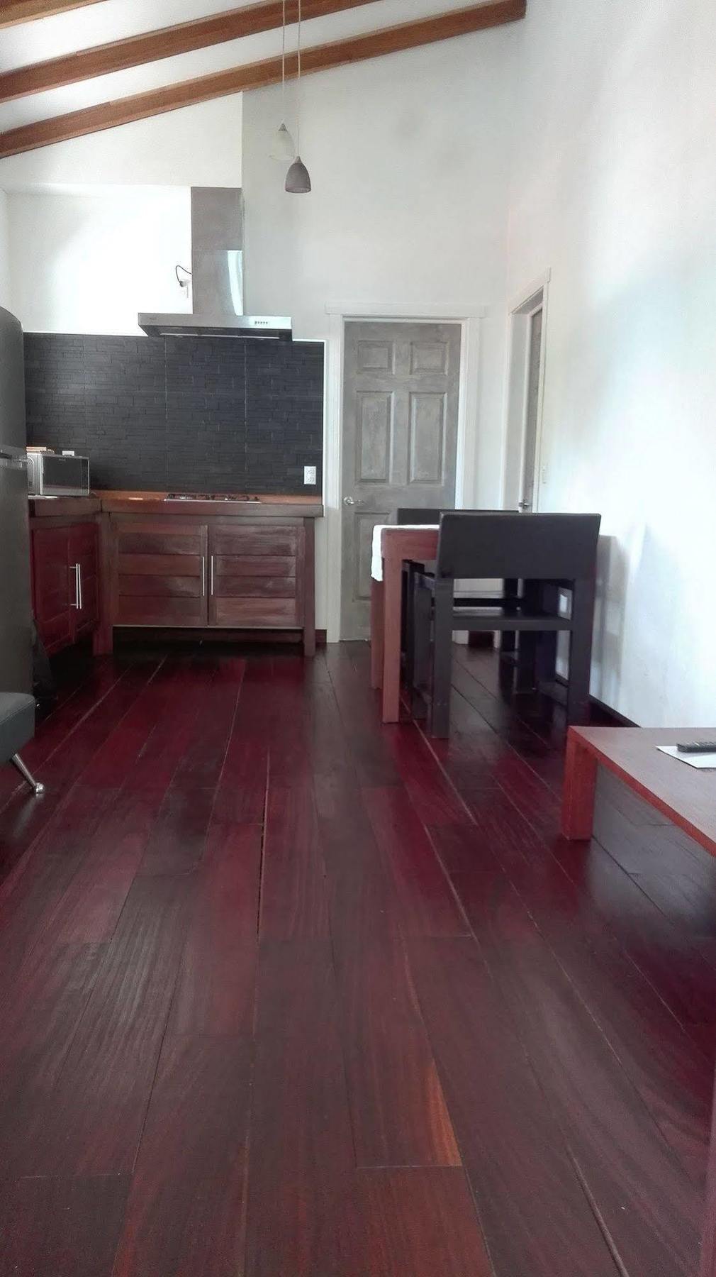 Cahuita Inn Экстерьер фото
