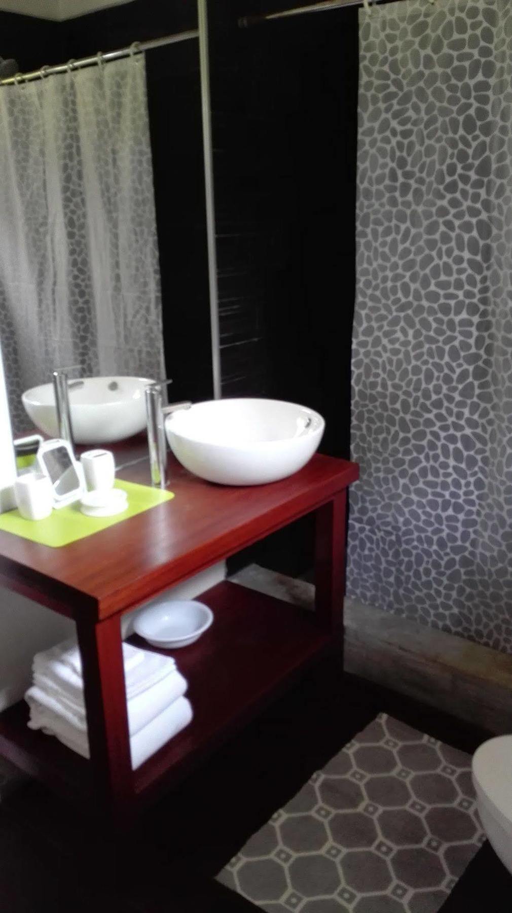 Cahuita Inn Экстерьер фото